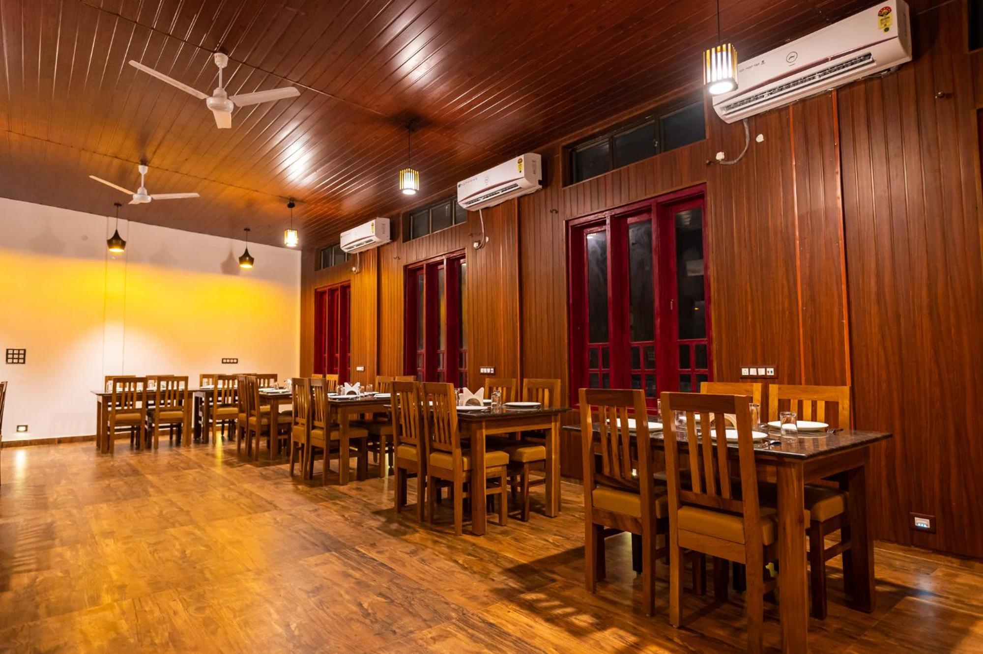 Hotel The Kaziranga Address Exterior foto